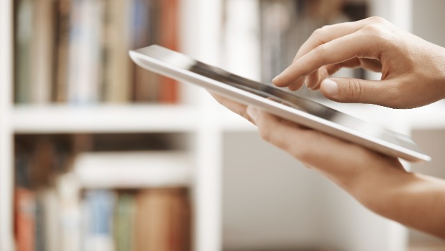 Eブック向けAndroidプラットフォームのカスタマイズ開発